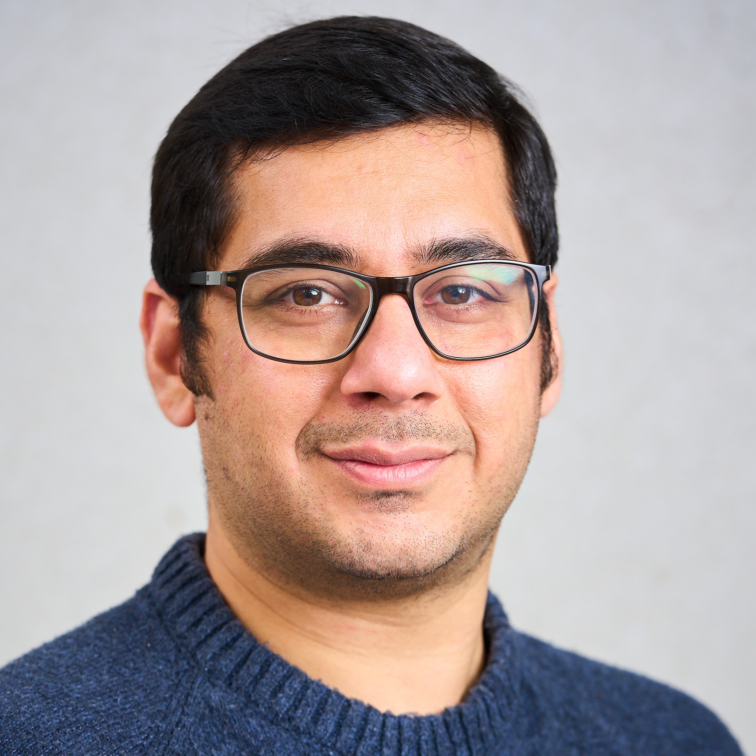 Dr. Anil Batra